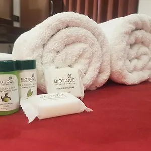 Hotel White Palace, Chandigarh
